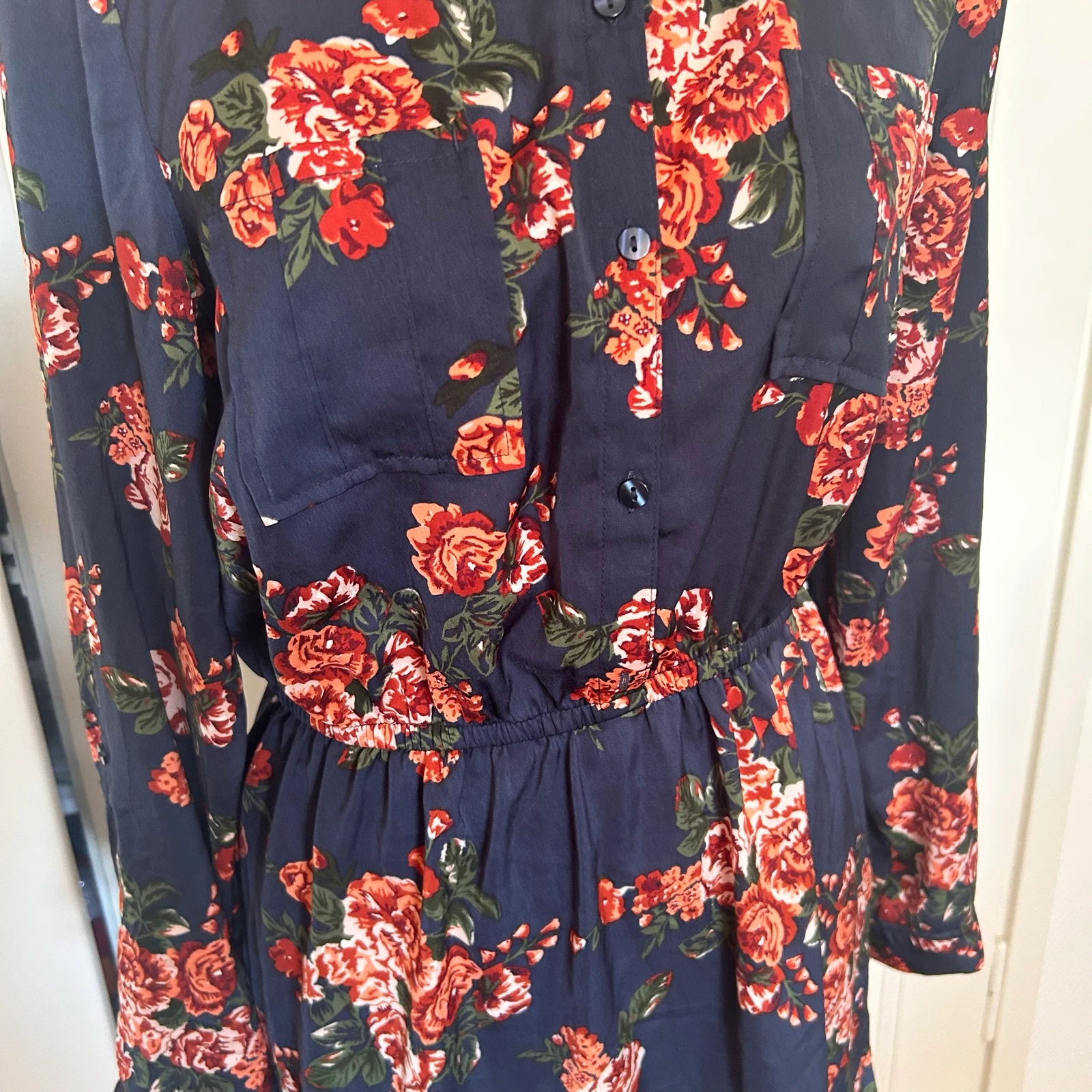 H&M Divided Vestido Estampa Floral Azul Escuro Rosas – Tamanho 38 – photo 2